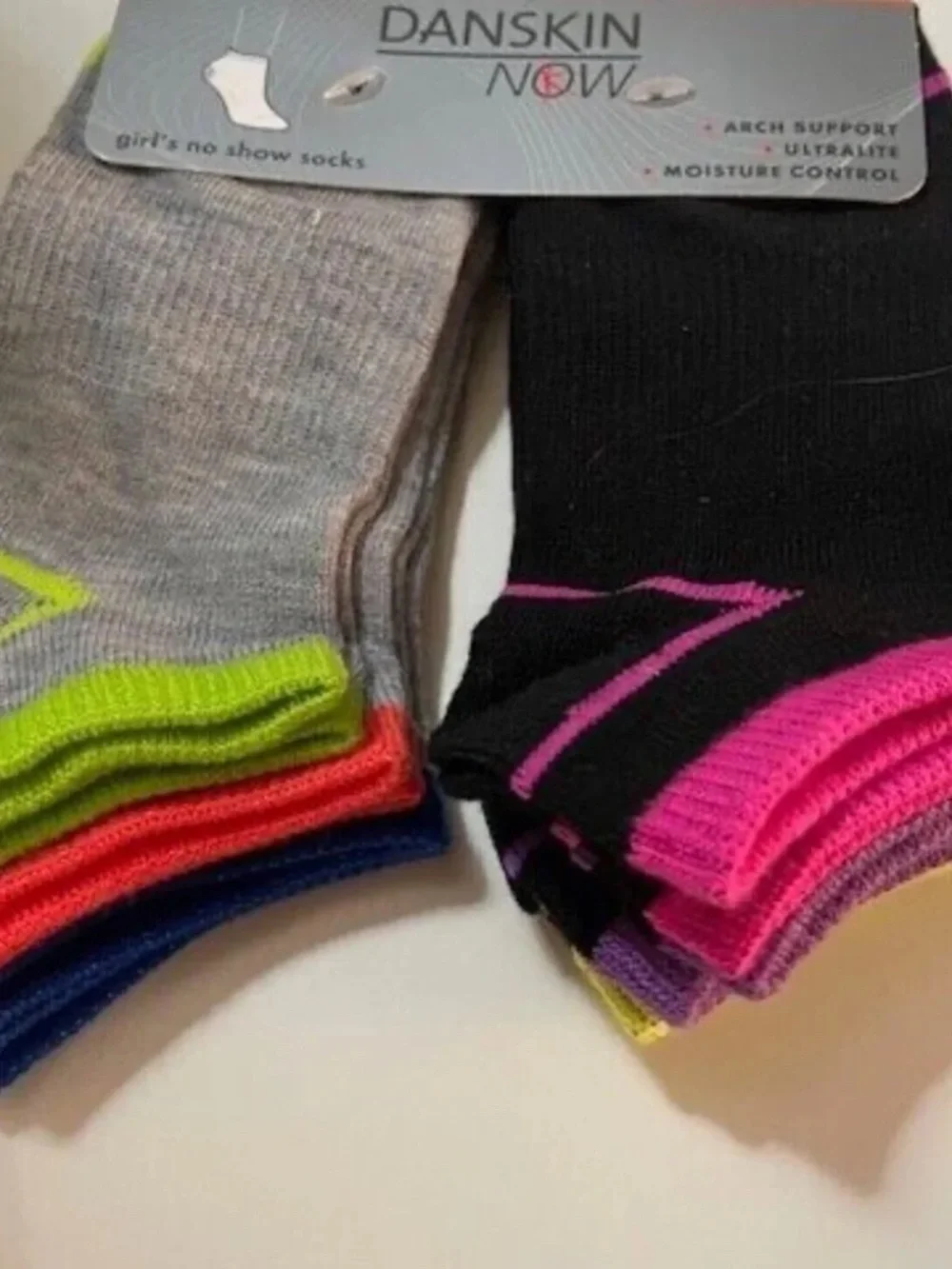 DANSKIN NOW - Girl's No Show Socks ~ Medium ~ NEW